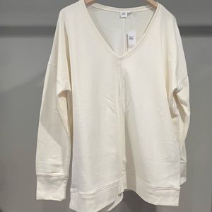 NWT Gap V-neck Sweatshirt